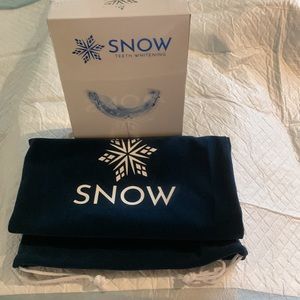 SNOW Teeth Whitening (NEW -UNOPENED)